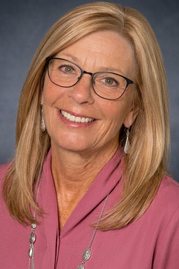 Cruise Brothers Travel Agent Kimberly Baker